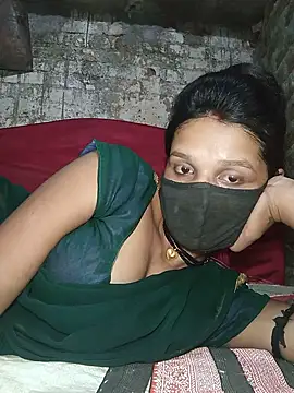 Hoty girl 143 online show from June 2026 03:38:02 PM
