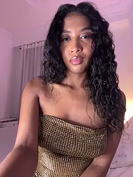 IamCrystal2 online show from May 2026 10:54:01 PM