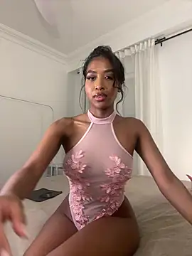 IamCrystal2 online show from February 2026 12:08:01 AM