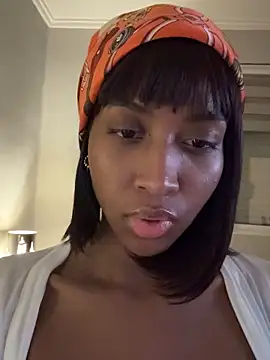 IamCrystal2 online show from January 2025 09:39:02 PM