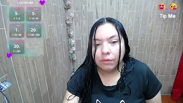 solyeria online show from March 2026 12:44:02 PM