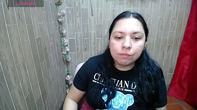 solyeria online show from February 2026 07:17:02 AM