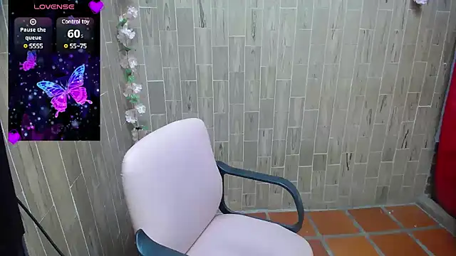 Snapshot of solyeria chatting on February 2025 03:44:02 AM solyeria online show from February 2025 03:44:02 AM