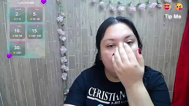 solyeria online show from March 2026 03:55:02 PM