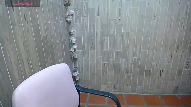 Snapshot of solyeria chatting on October 2025 02:01:02 AM solyeria online show from October 2025 02:01:02 AM