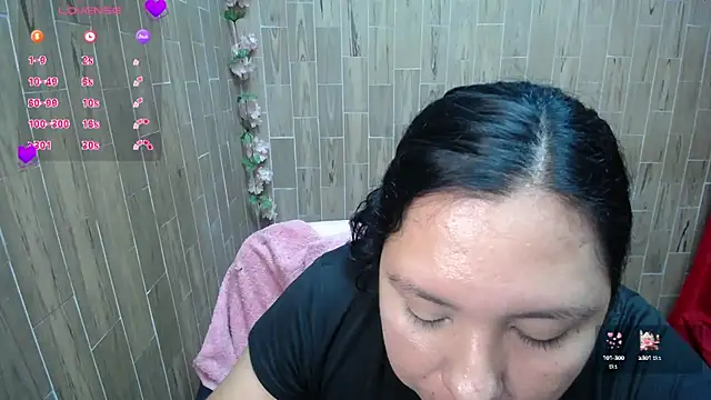 Snapshot of solyeria chatting on October 2025 04:35:01 AM solyeria online show from October 2025 04:35:01 AM