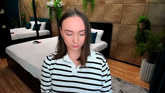 TrueReincarnation online show from October 2025 10:18:02 AM