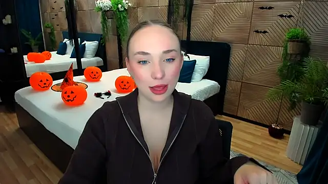 TrueReincarnation online show from November 2025 10:52:02 AM