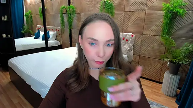 TrueReincarnation online show from April 2026 04:04:02 PM