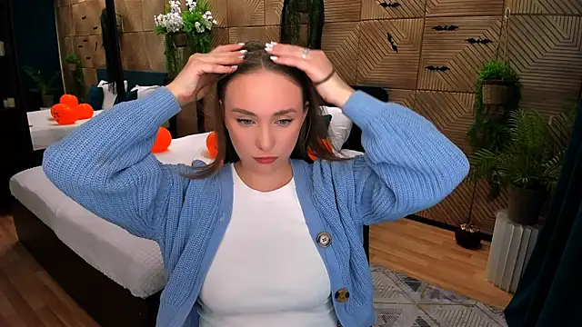 TrueReincarnation online show from October 2025 04:15:02 PM