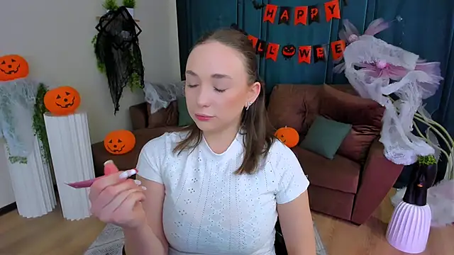 TrueReincarnation online show from November 2025 10:18:02 AM