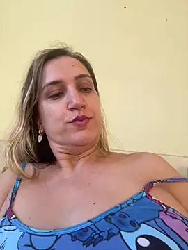 Bia sexynovaes online show from March 2026 11:30:02 AM