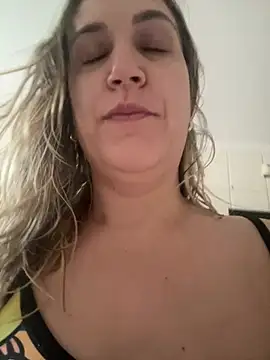 Bia sexynovaes online show from June 2026 01:00:02 PM