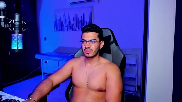 BrunoD31 online show from October 2025 04:36:01 AM