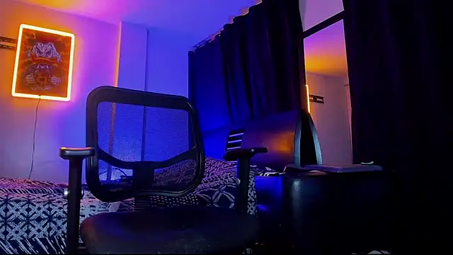 Giomar Reyes online show from March 2025 06:38:02 AM