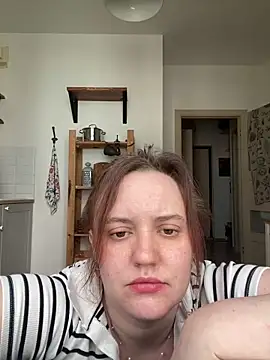 Snapshot of Lella_Ryann_ chatting on May 2026 02:34:02 PM Lella Ryann online show from May 2026 02:34:02 PM