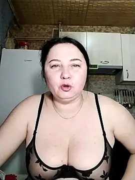 Holly-69 online show from March 2025 04:15:02 PM