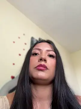 missycanoo online show from April 2026 08:40:02 PM