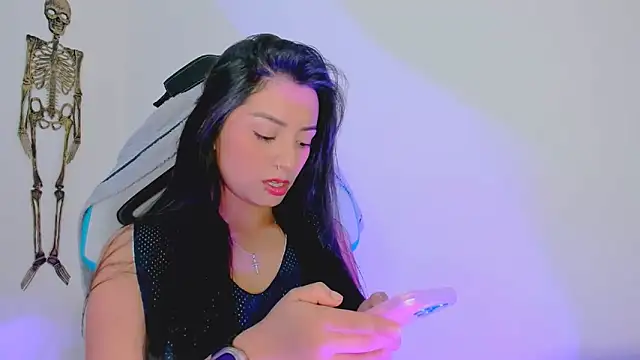 Snapshot of missycanoo chatting on October 2025 11:40:03 PM missycanoo online show from October 2025 11:40:03 PM