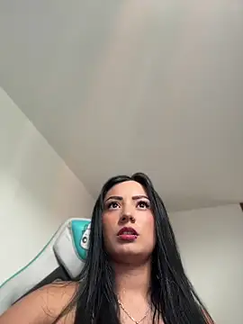 missycanoo online show from May 2026 07:33:01 PM