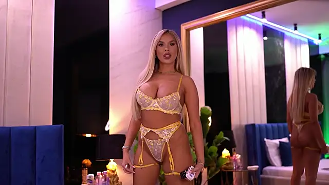 SelenaFrost online show from December 2024 07:56:02 AM