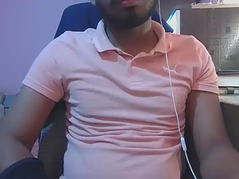 Snapshot of KissesBoyAD chatting on January 2026 06:46:01 PM KissesBoyAD online show from January 2026 06:46:01 PM