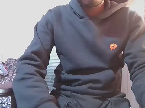 KissesBoyAD online show from November 2025 04:51:02 PM