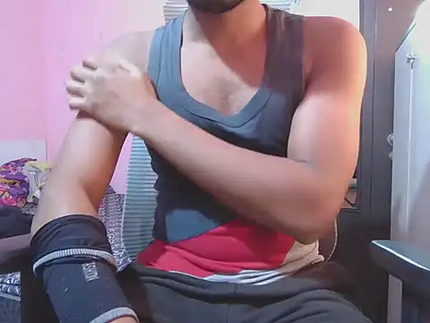 KissesBoyAD online show from November 2025 05:12:02 PM