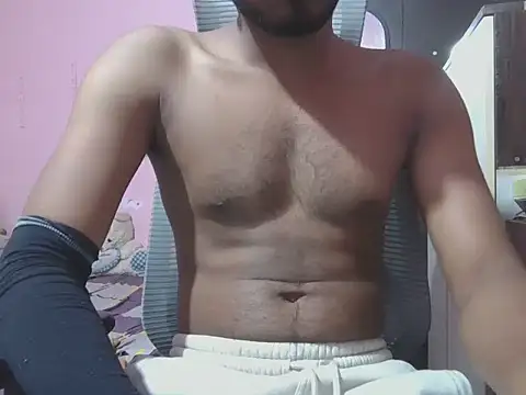 KissesBoyAD online show from October 2025 05:35:02 PM