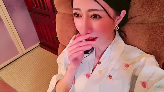aya  me online show from December 2024 08:22:02 AM