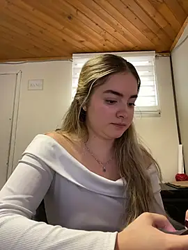 imlindapink online show from March 2026 06:34:01 PM