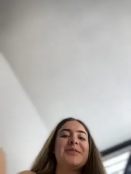 Snapshot of imlindapink chatting on December 2025 05:00:01 PM imlindapink online show from December 2025 05:00:01 PM