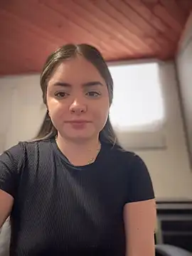 Snapshot of imlindapink chatting on November 2025 05:16:01 PM imlindapink online show from November 2025 05:16:01 PM