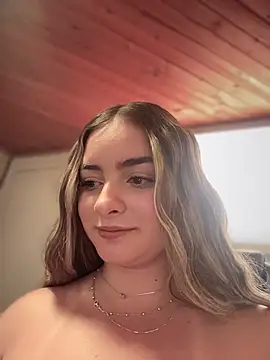 Snapshot of imlindapink chatting on October 2025 05:34:02 PM imlindapink online show from October 2025 05:34:02 PM