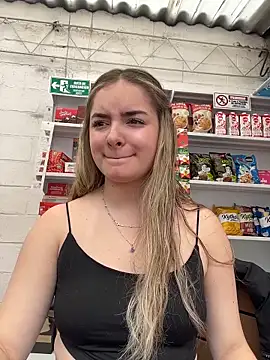 imlindapink online show from February 2026 05:33:01 PM