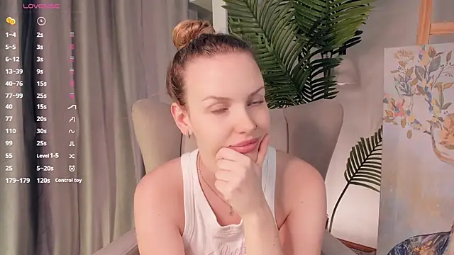 ElizavecaSunrise online show from June 2026 07:41:01 AM