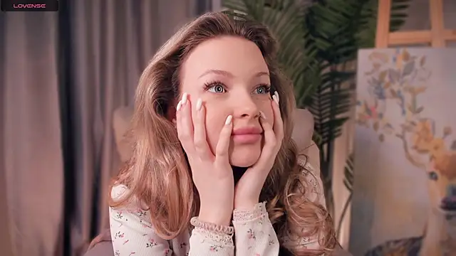ElizavecaSunrise online show from April 2026 08:15:01 AM