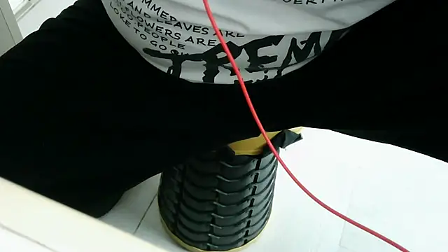 XiaoGuoGuo284512 online show from December 2025 01:49:02 AM