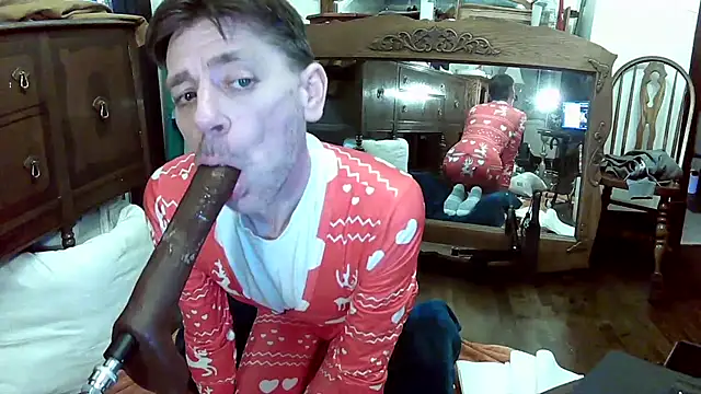 MaxJr8008 online show from December 2025 08:46:02 AM