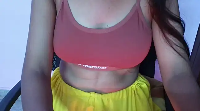 Snapshot of Hot_mahak05 chatting on December 2024 10:40:02 AM Hot mahak05 online show from December 2024 10:40:02 AM