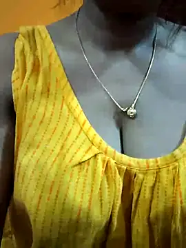 Snapshot of Hot_mahak05 chatting on February 2025 03:49:01 PM Hot mahak05 online show from February 2025 03:49:01 PM