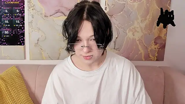 fiamoory online show from March 2026 01:13:01 AM