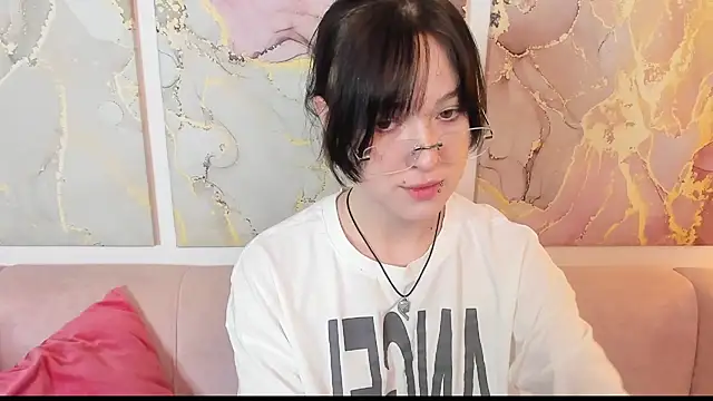 fiamoory online show from March 2026 08:26:33 AM