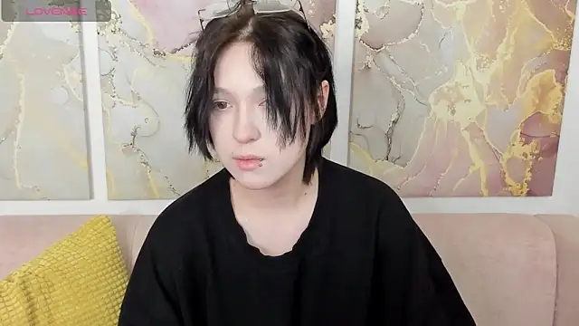 fiamoory online show from March 2026 08:14:01 AM