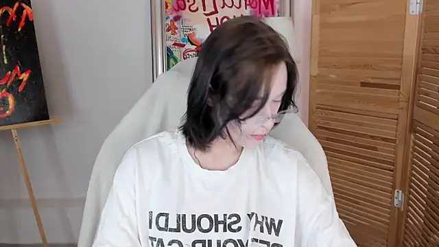 fiamoory online show from June 2026 08:15:01 AM