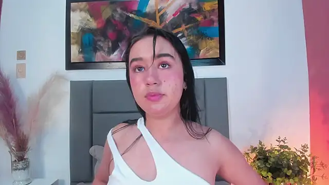 LaraGoldd online show from November 2025 12:47:01 AM