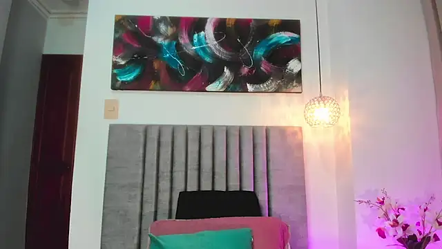LaraGoldd online show from October 2025 12:33:02 AM