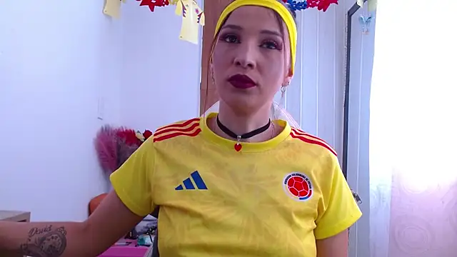 sapphiresexyhot online show from July 2026 08:09:02 PM