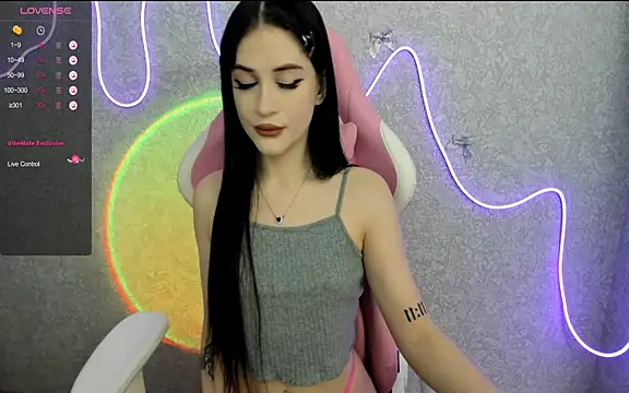 Molly Crystall online show from March 2026 03:40:01 AM