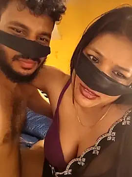 Radhikadavi879 online show from October 2025 06:52:02 PM